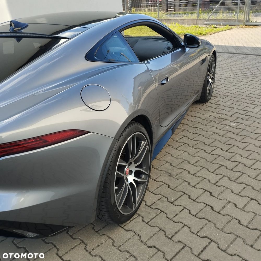 Jaguar F-Type 2.0 Turbo R-Dynamic - 2