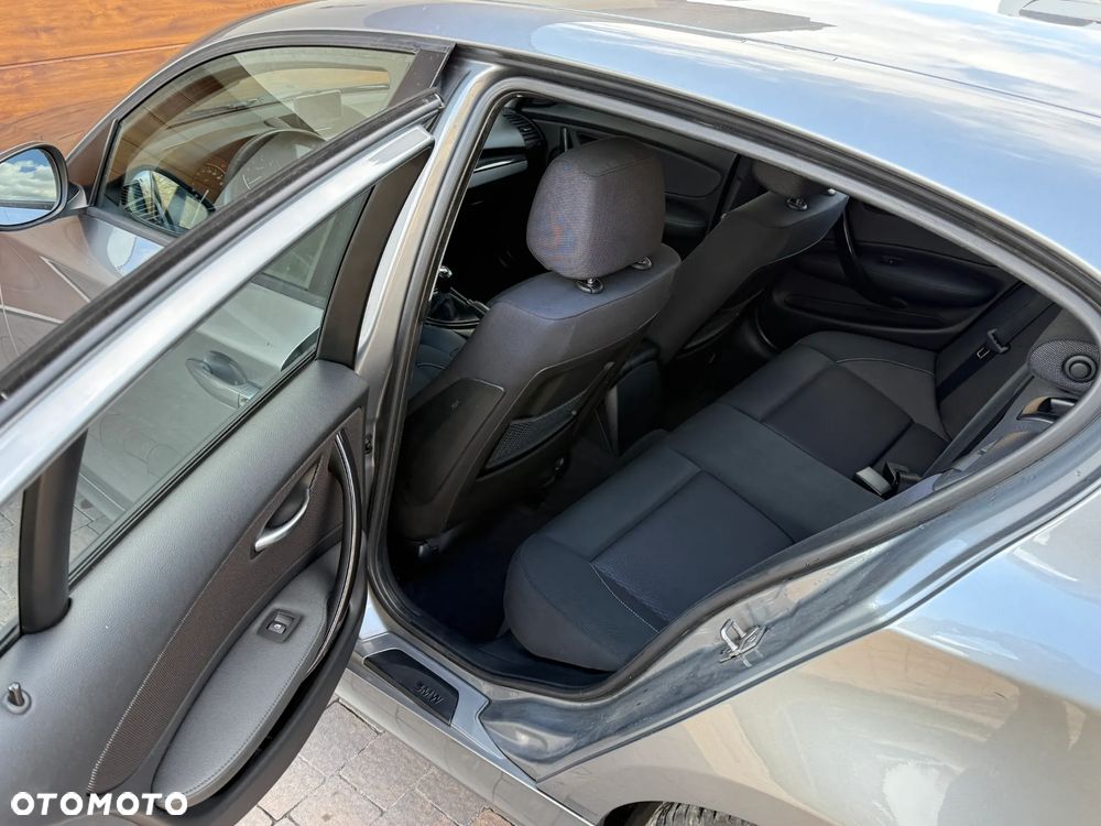 BMW Seria 1 116i Edition Sport - 13