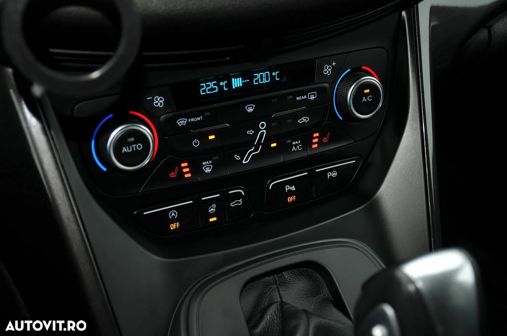 Ford C-Max 2.0 TDCi Powershift Titanium - 31