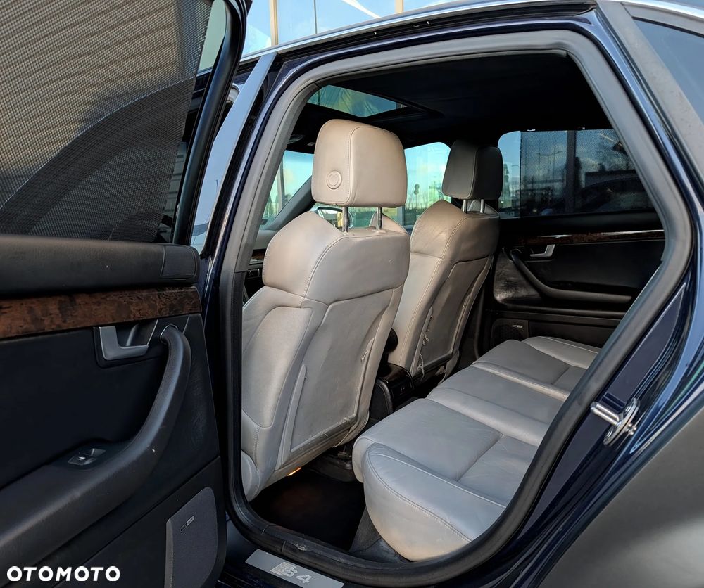 Audi S4 Limousine - 15