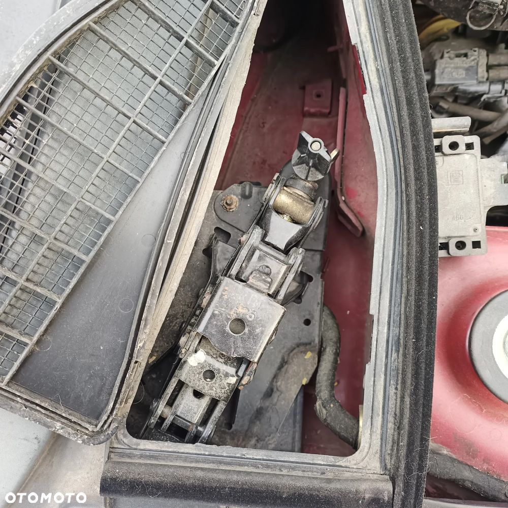 Renault Clio 1.2 RL - 25