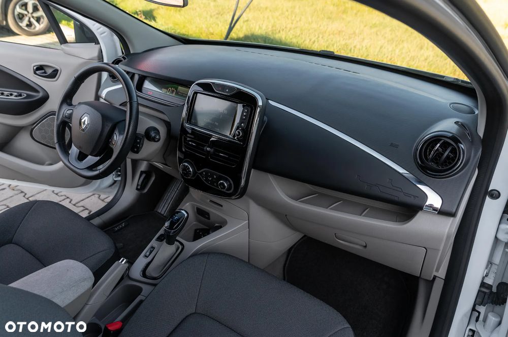 Renault Zoe - 23