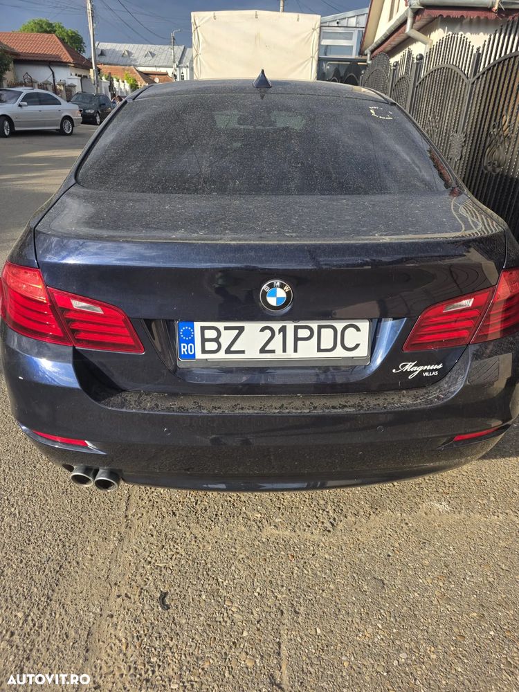 BMW Seria 5 525d xDrive AT - 7