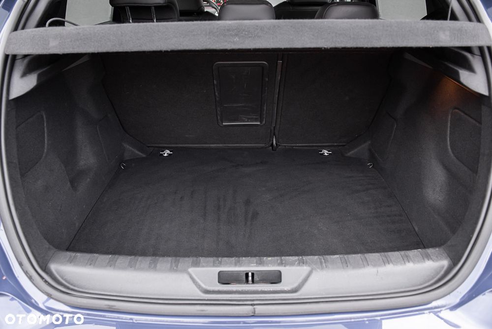 Peugeot 308 1.6 e-THP GT S&S - 31