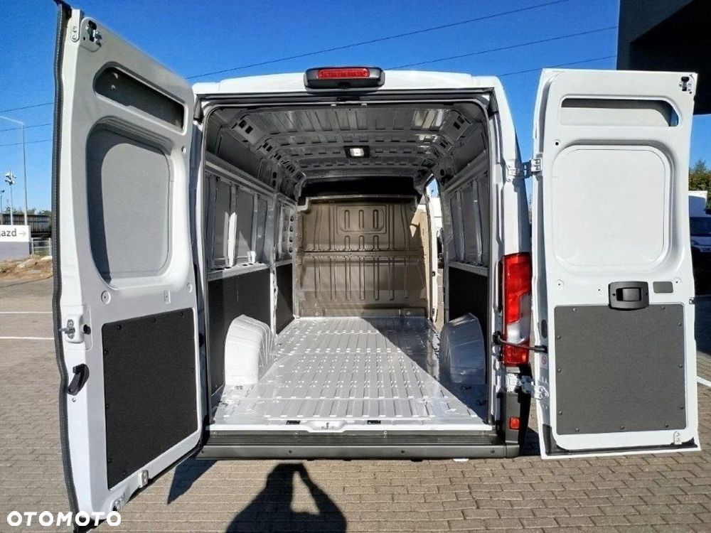 Peugeot BOXER - 12