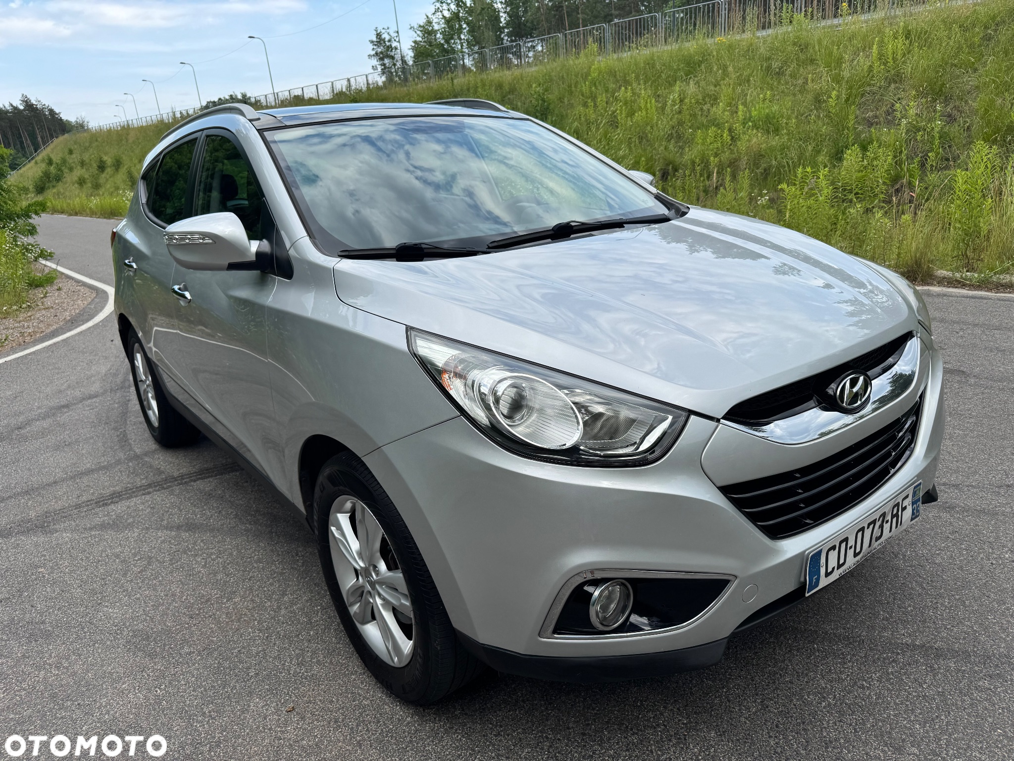 Hyundai ix35 1.7 CRDi 2WD blue Finale Gold - 7