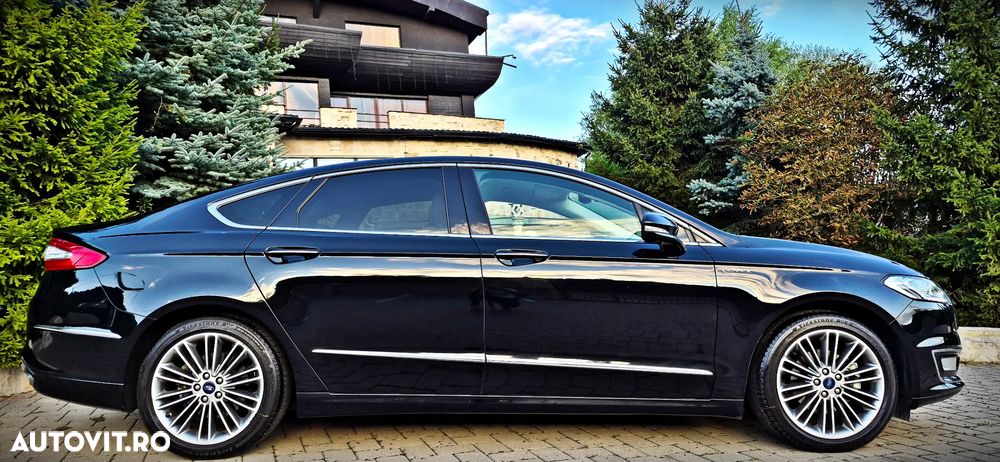 Ford Mondeo 2.0 HEV Vignale - 6