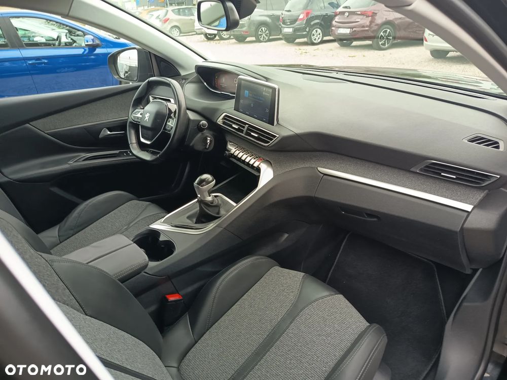 Peugeot 5008 BlueHDI 150 Stop & Start Allure - 34