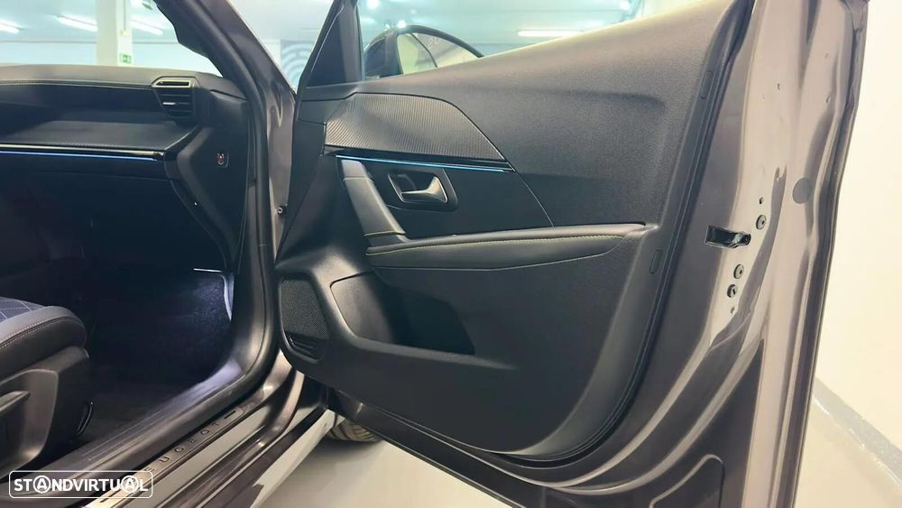 Peugeot 208 - 20