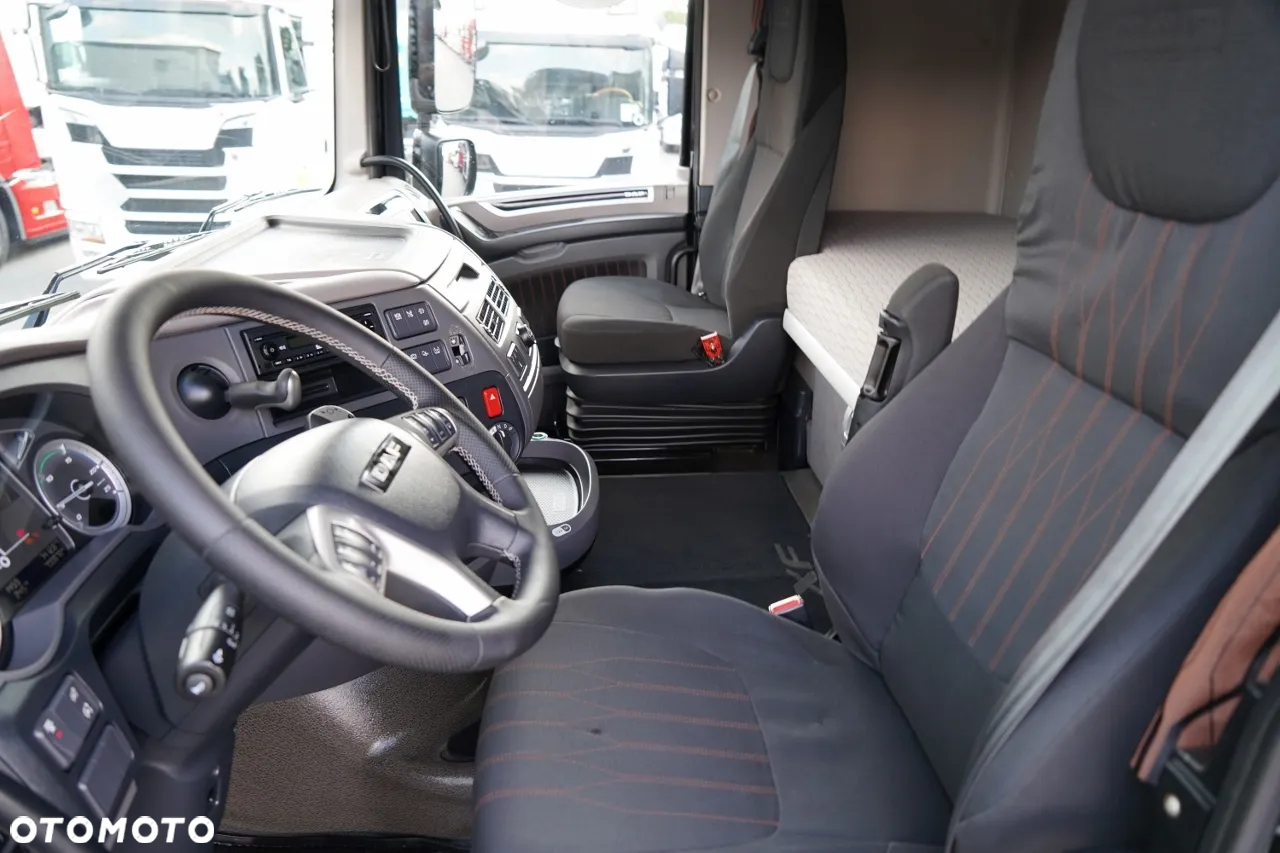 DAF XF 480 / ZESTAW TANDEM / 120 M3 / PRZEJAZDOWY / KLIMA POSTOJOWA / 2019 ROK / PO KONTRAKCIE SERWISOWYM - 28