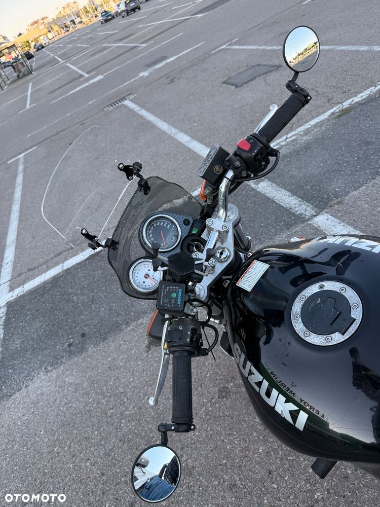 Suzuki SV - 9