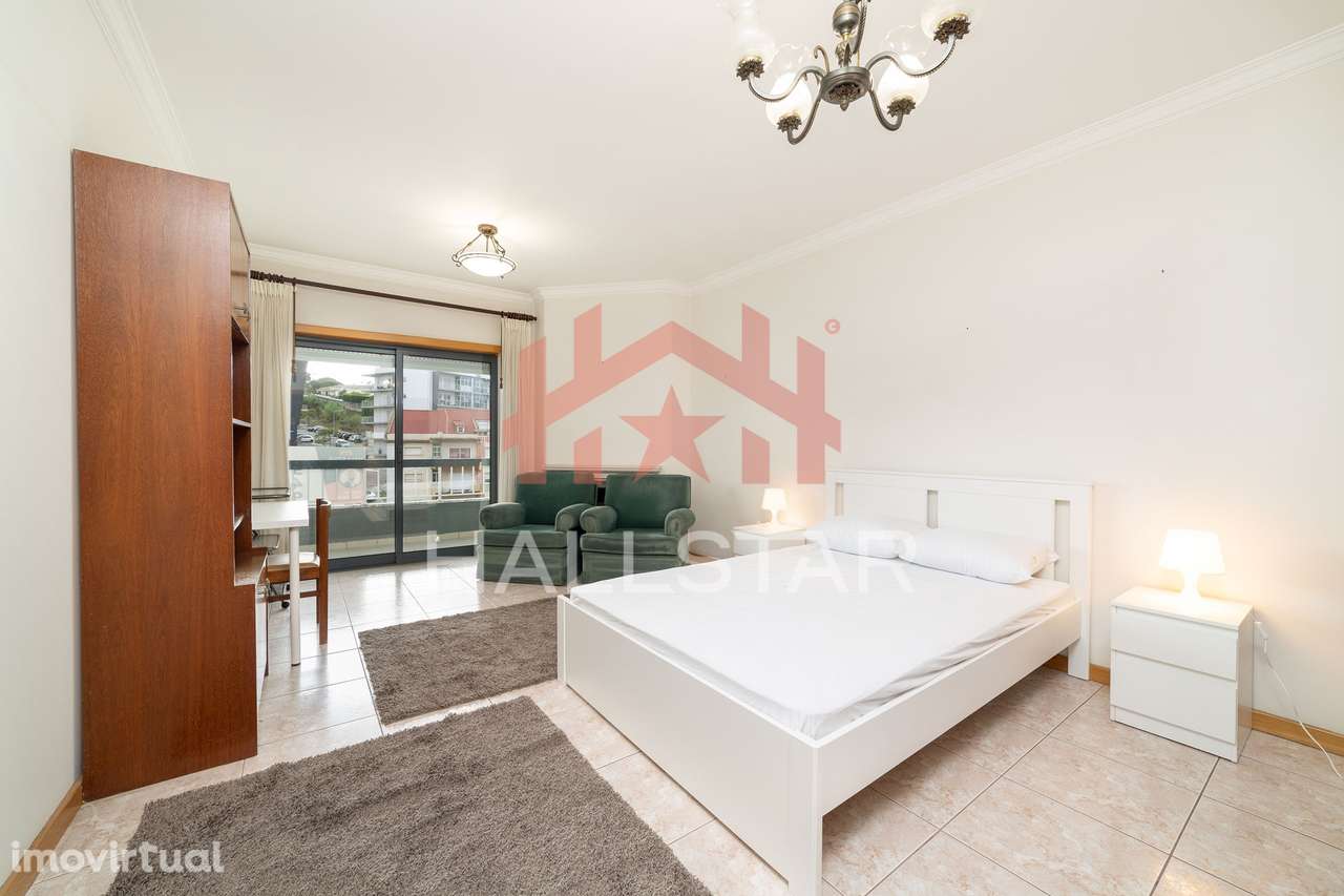 Apartamento T3 / Arrendamento / Cozinha Equipada / Rua Miguel Torga / - Grande imagem: 5/23