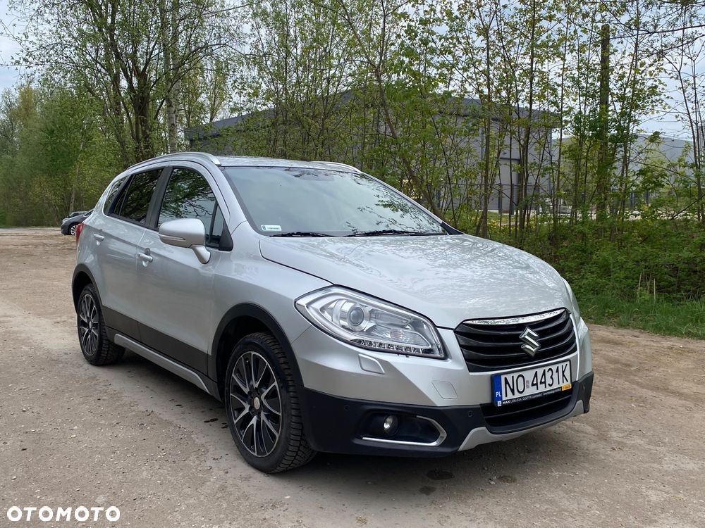 Suzuki SX4 S-Cross 1.6 Premium 4WD - 4