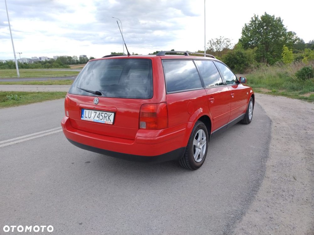 Volkswagen Passat 2.3 VR5 Comfortline - 1