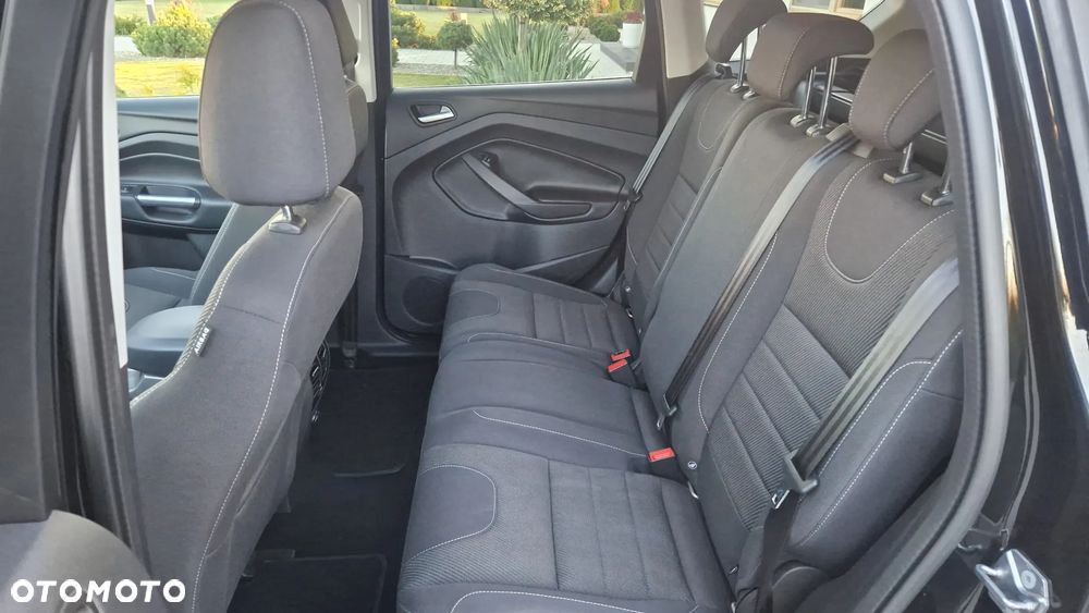 Ford Kuga 1.5 EcoBoost 2x4 Titanium - 21