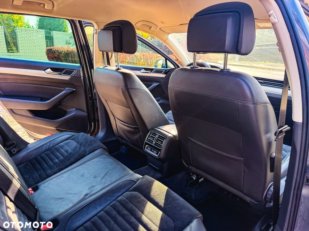 Volkswagen Passat 2.0 TDI SCR DSG Highline - 31