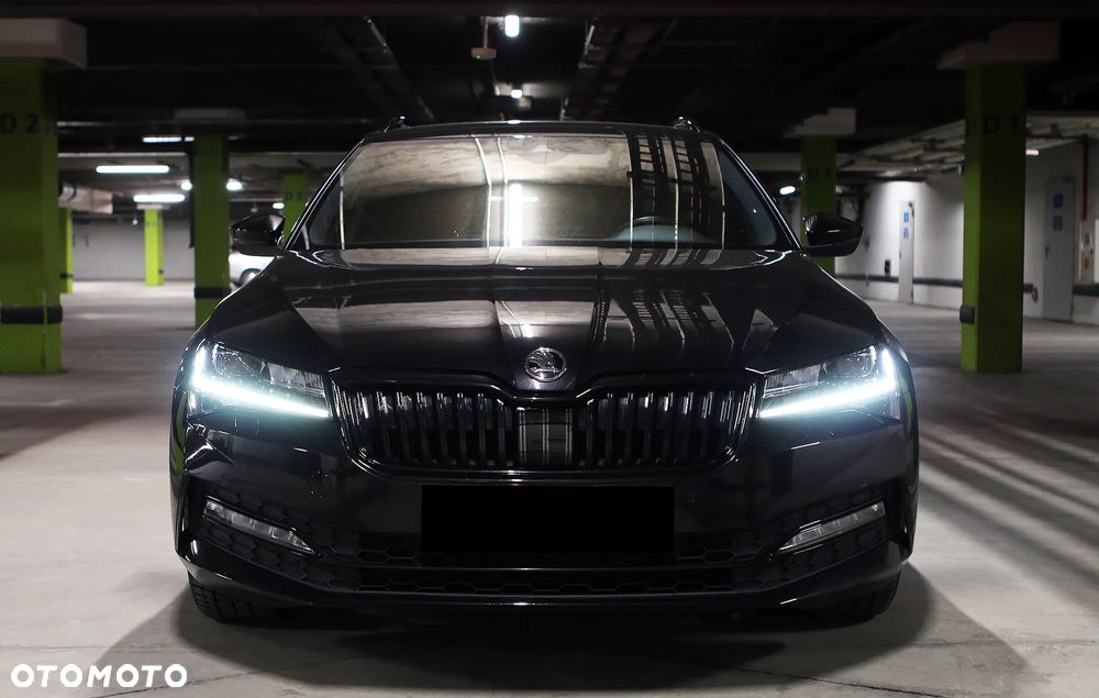 Skoda Superb 2.0 TDI SCR Sportline DSG - 14