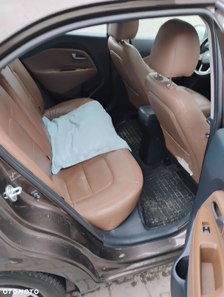 Kia Rio 1.4 Dream-Team Edition - 1