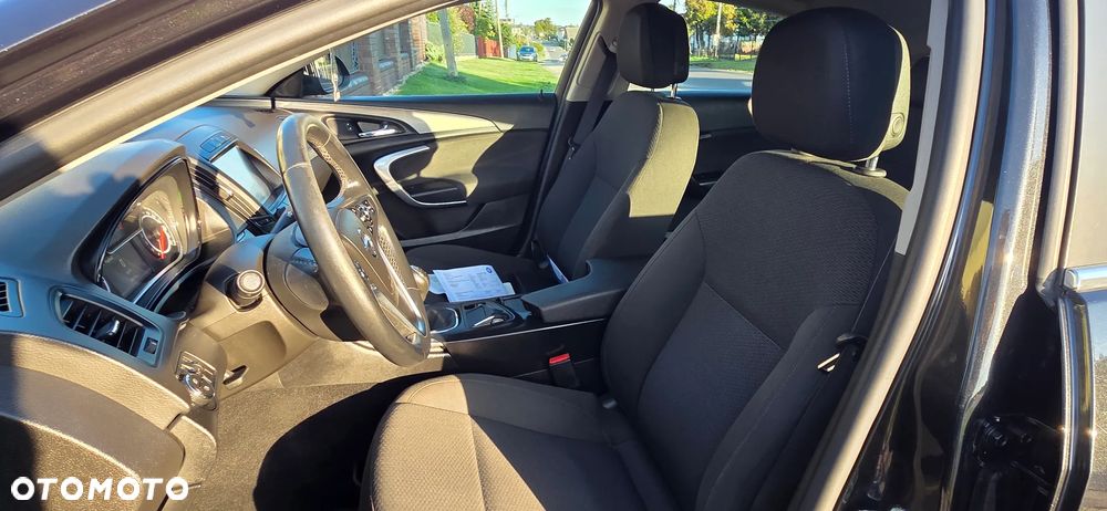 Opel Insignia - 21