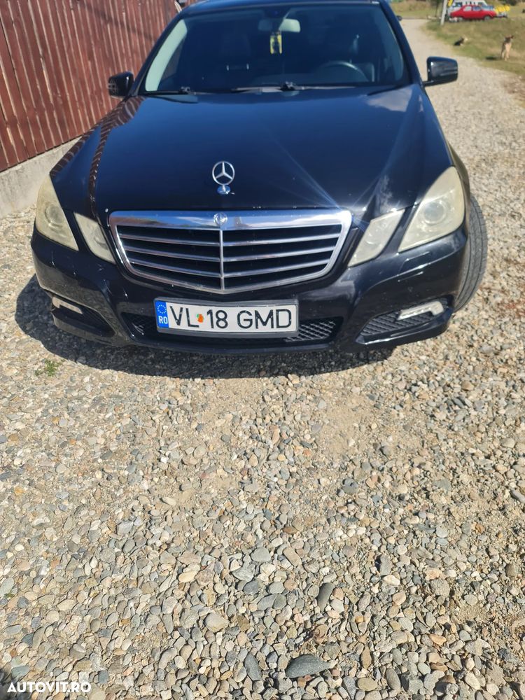 Mercedes-Benz E - 11