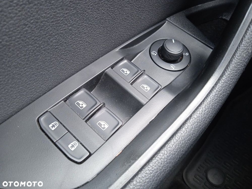 Skoda Superb 1.5 TSI Ambition DSG - 24