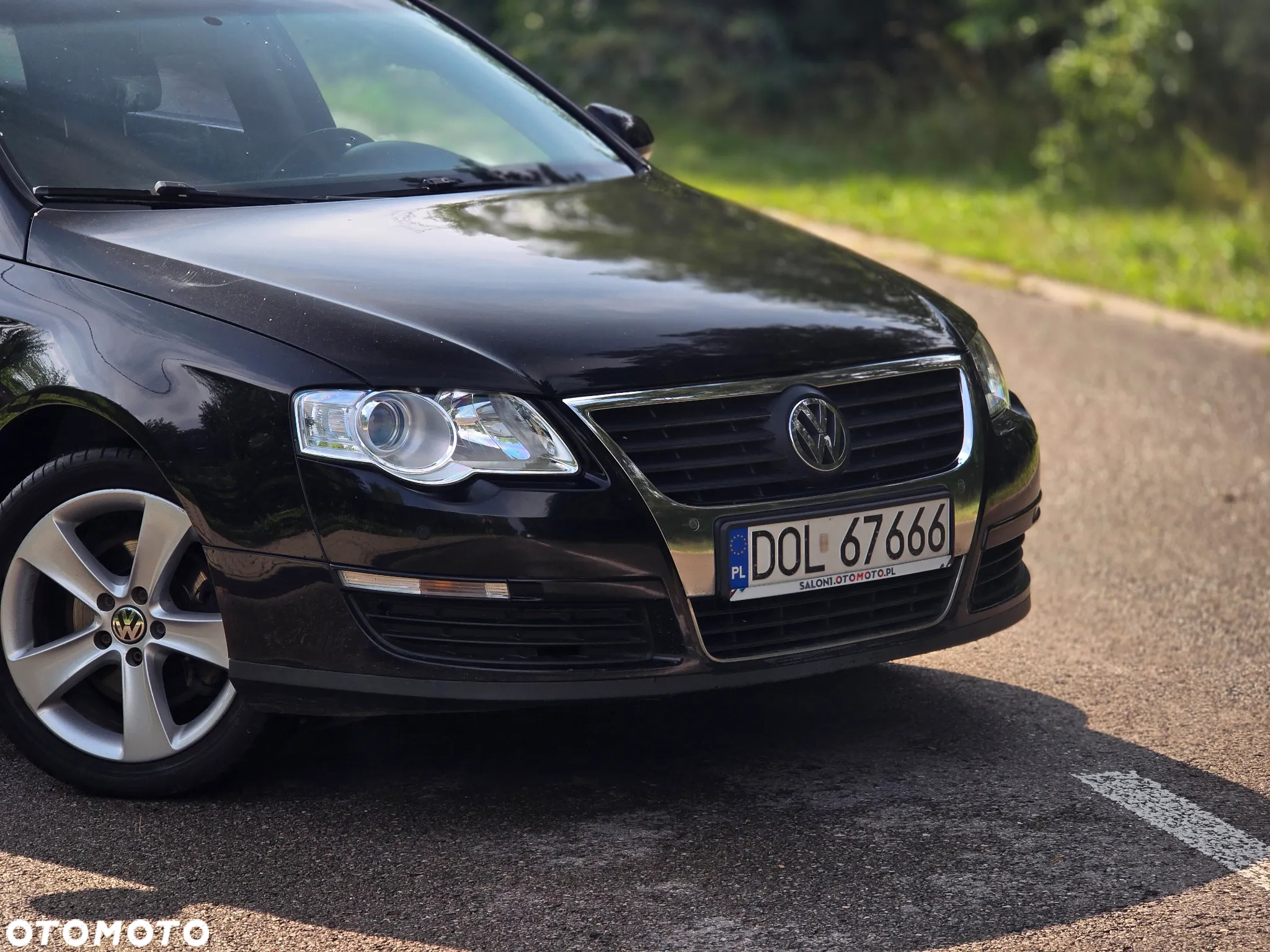 Volkswagen Passat 2.0 TDI Highline - 34