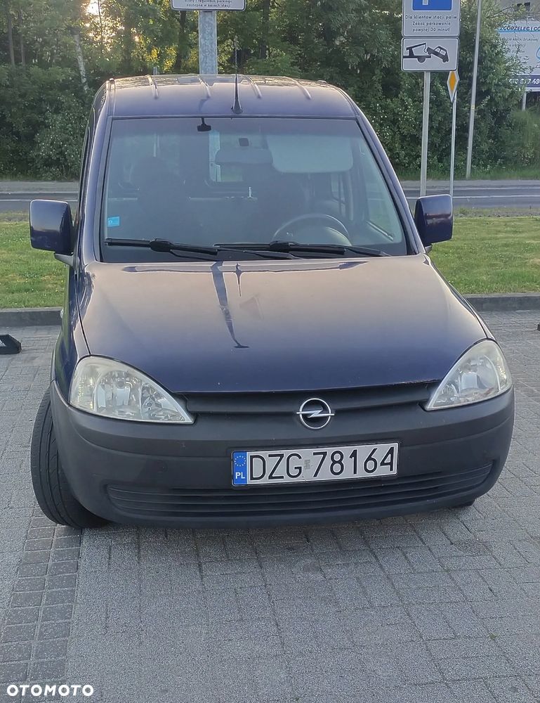 Opel Combo Tour - 4
