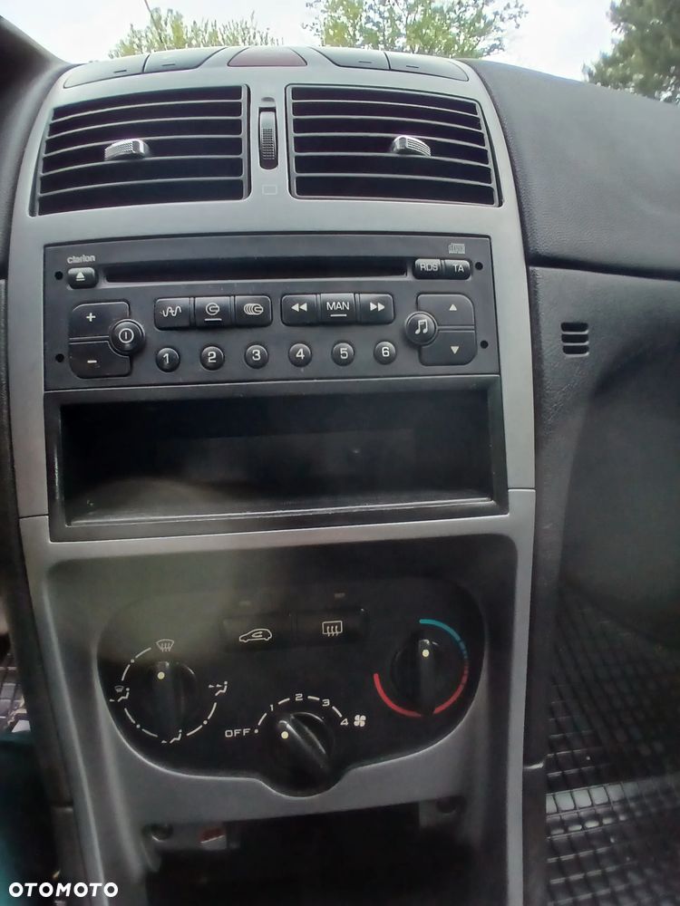 Peugeot 307 1.4 XS - 10