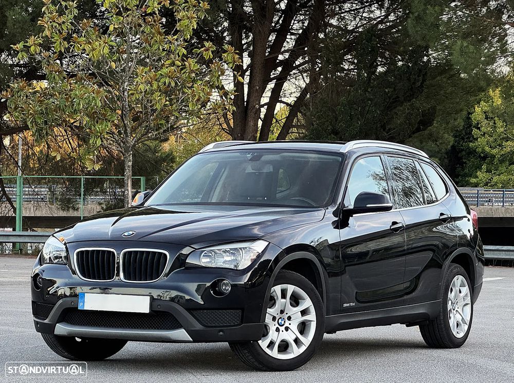 BMW X1 sDrive16d Sport Line - 1