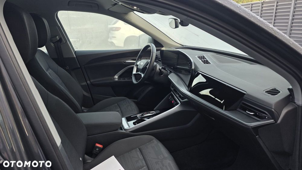Audi Q5 Sportback - 16