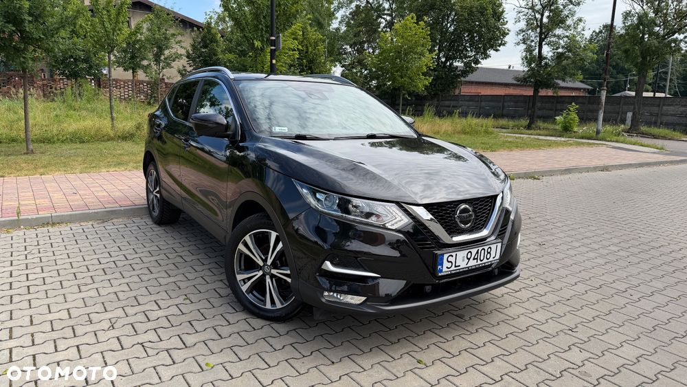 Nissan Qashqai 1.2 DIG-T N-Connecta - 1