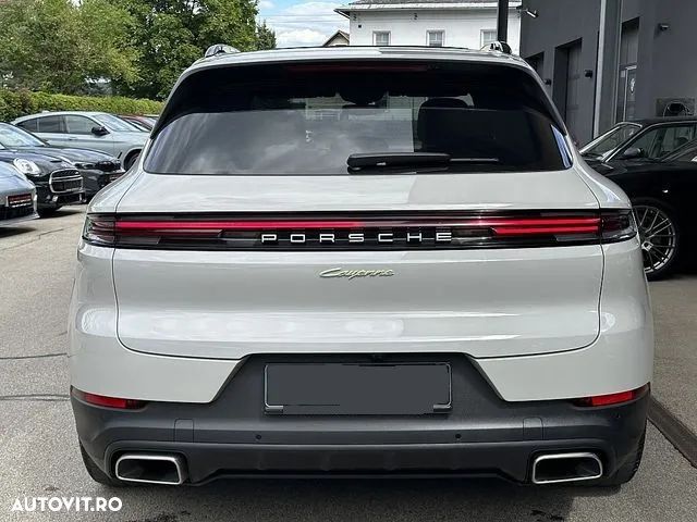 Porsche Cayenne E-Hybrid - 5