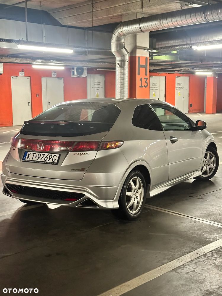Honda Civic 2.2i-CTDi TypeS - 6