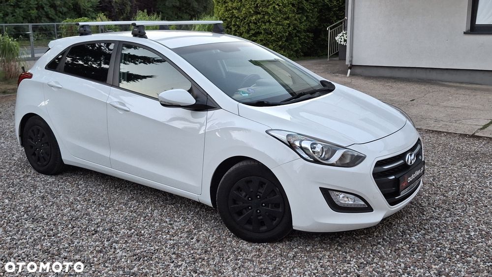 Kia Ceed - 8