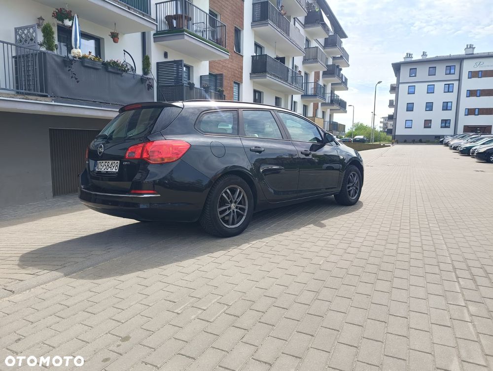 Opel Astra - 10