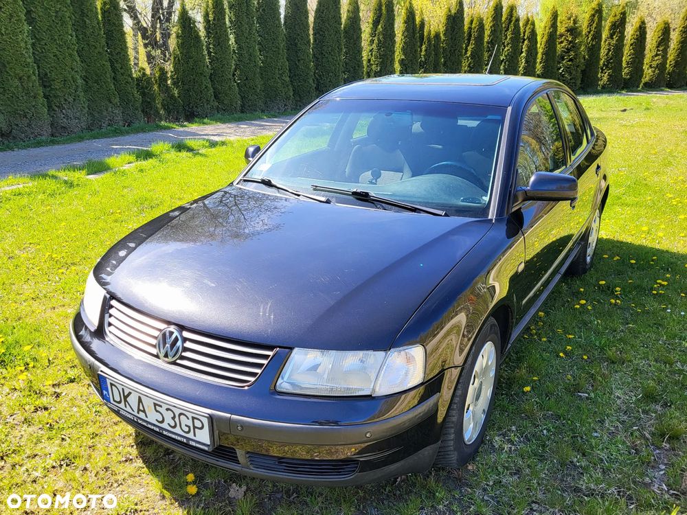 Volkswagen Passat - 5