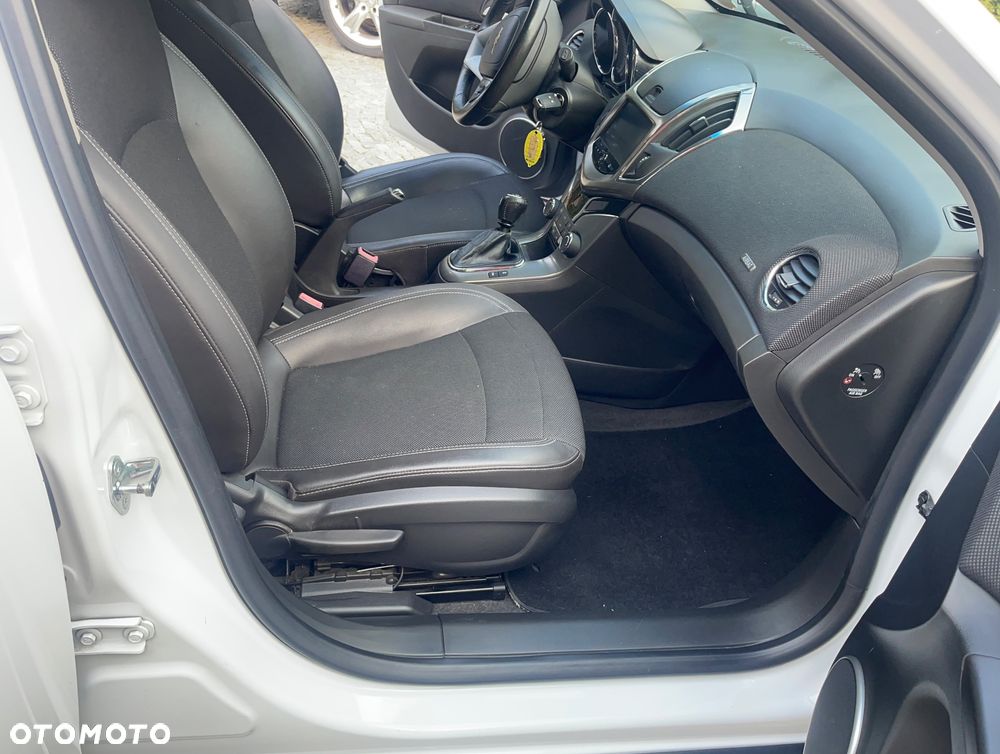 Chevrolet Cruze 1.7TD LT+ - 21