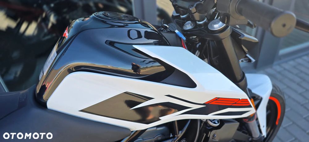 KTM Duke - 13
