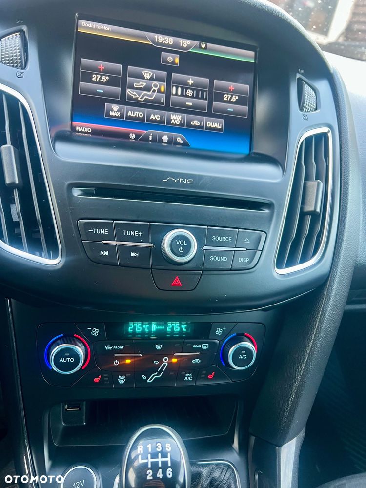 Ford Focus 1.0 EcoBoost Titanium - 18