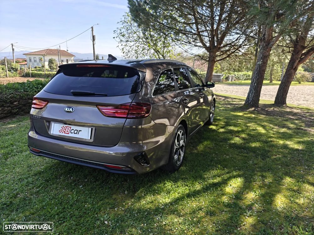 Kia Ceed SW 1.0 T-GDI TX+SRF - 12