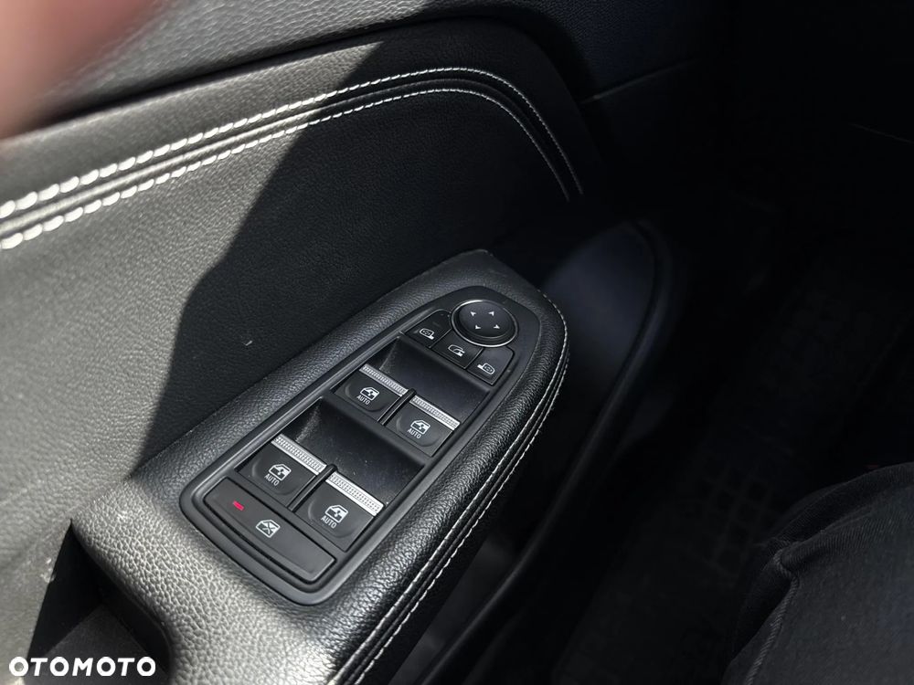 Renault Arkana 1.6 E-TECH Techno MMT - 19