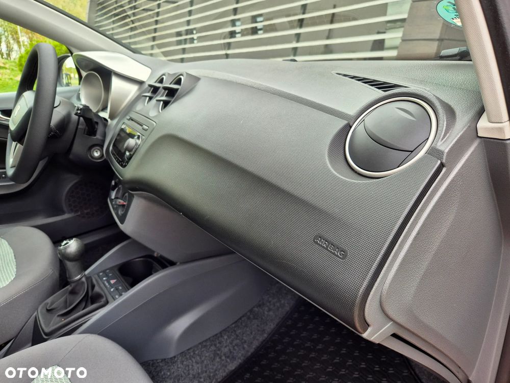 Seat Ibiza 1.4 16V Style - 20