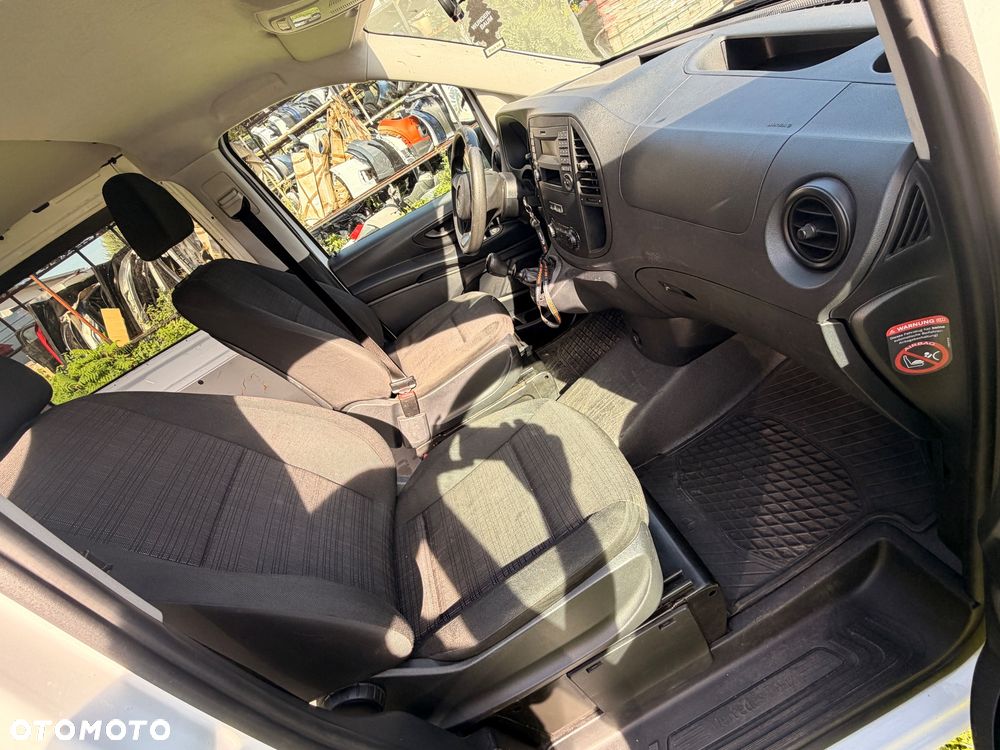Mercedes-Benz Vito - 10
