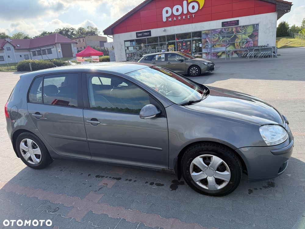 Volkswagen Golf - 3
