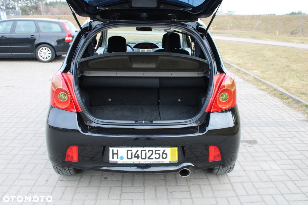 Toyota Yaris 1.8 VVT-i TS - 31