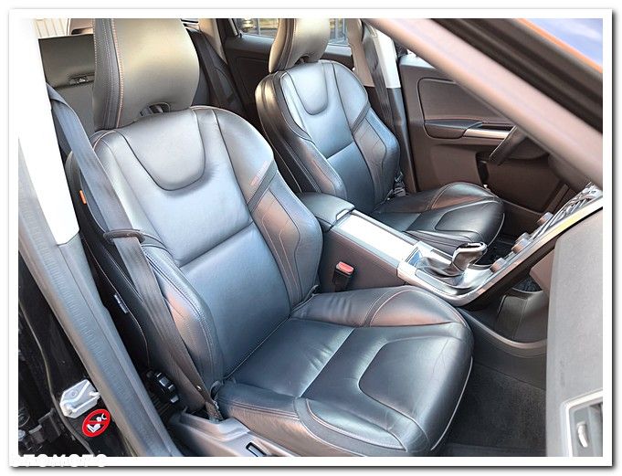 Volvo XC 60 - 23