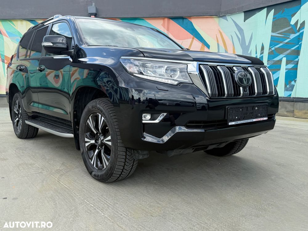 Toyota Land Cruiser 2.8l D-4D 204 CP A/T 7 locuri Luxury AVS Black - 3
