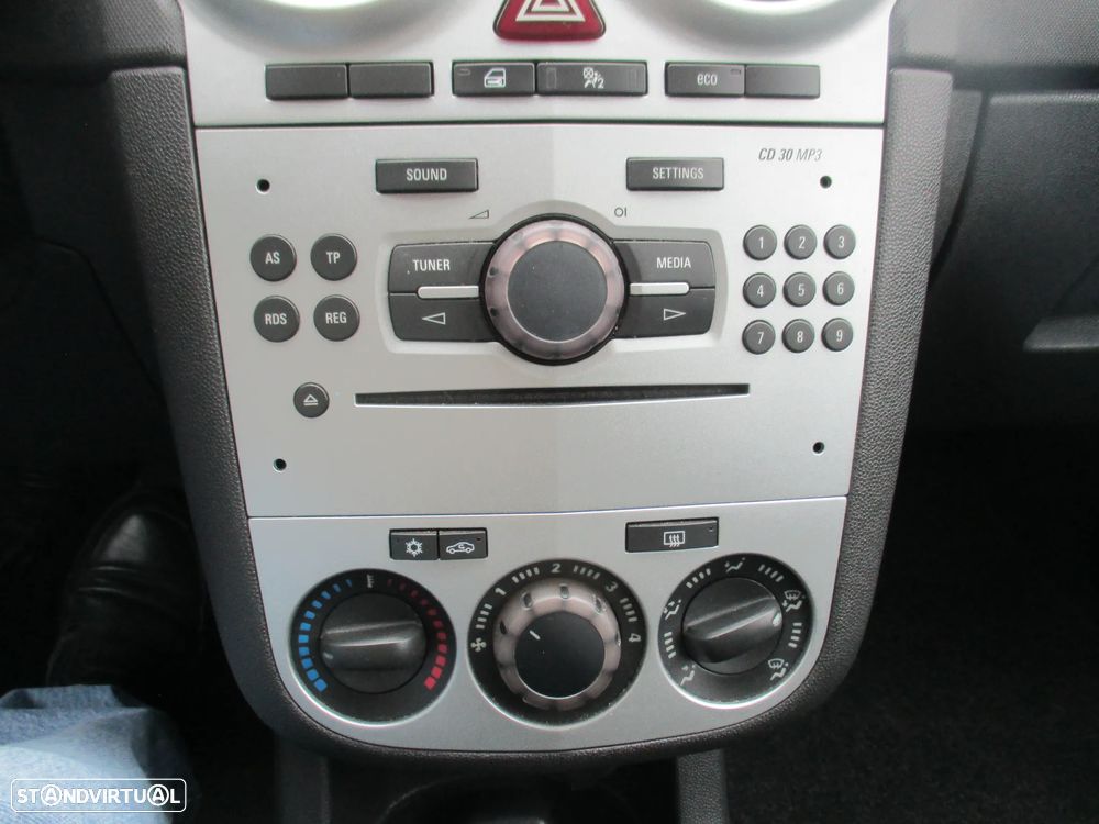 Opel Corsa 1.2 Enjoy S/S - 11