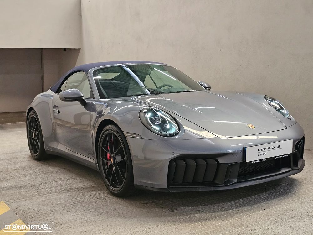 Porsche 911 (992) Carrera GTS - 2