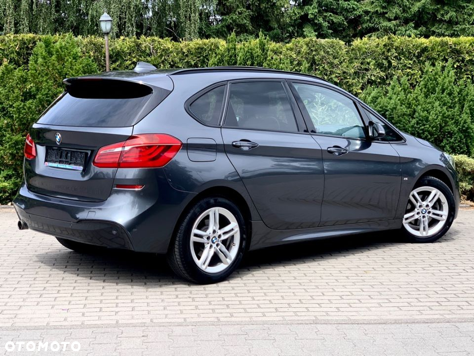 BMW Seria 2 216d M Sport - 11